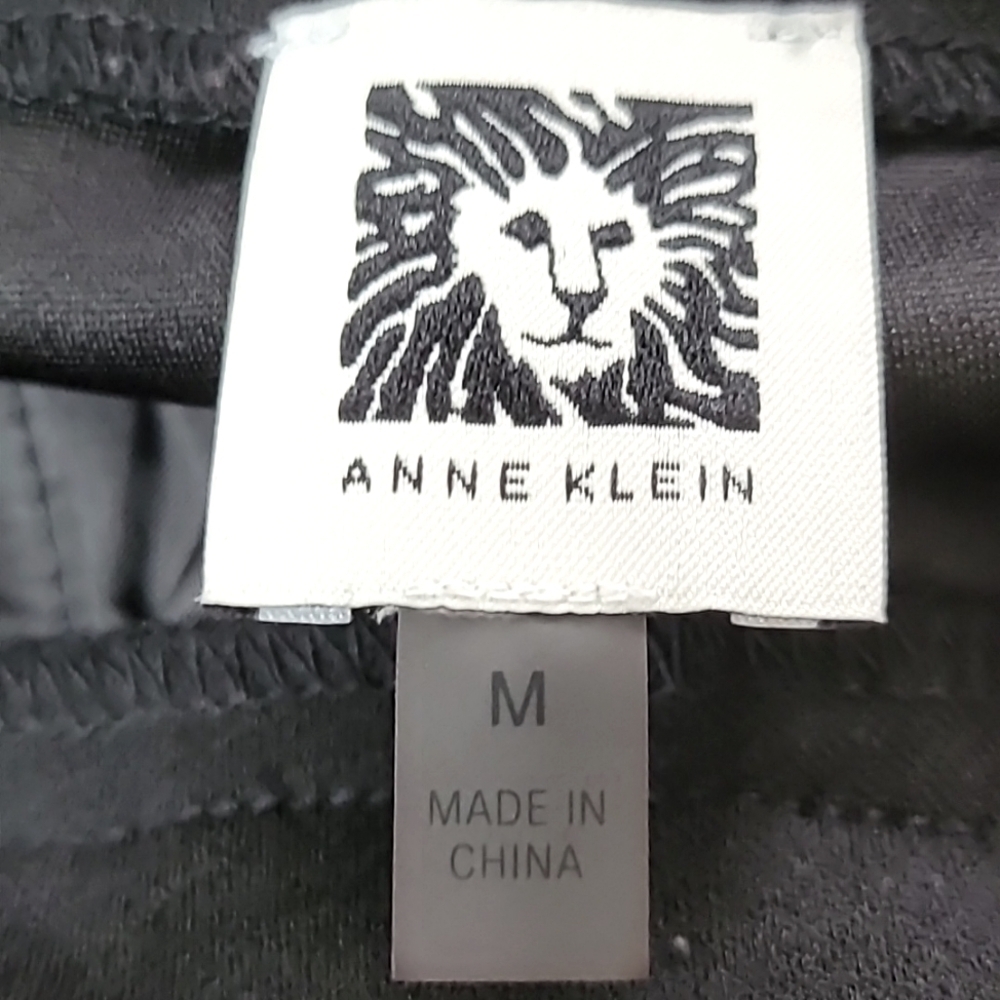 Ann Klein Black Pleaded Wide Leg Highwaist Pull On Ankle Pants, Size M - Picture 15 of 16